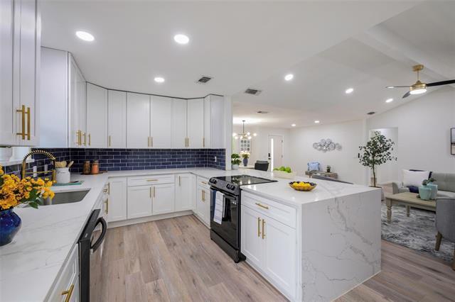 Foto del edificio - 2613 Pin Oak Ln