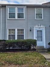 Building Photo - 1295 Elm Grove Cir