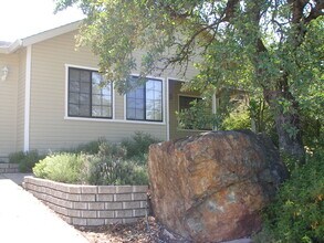 Building Photo - 3945 Travona St