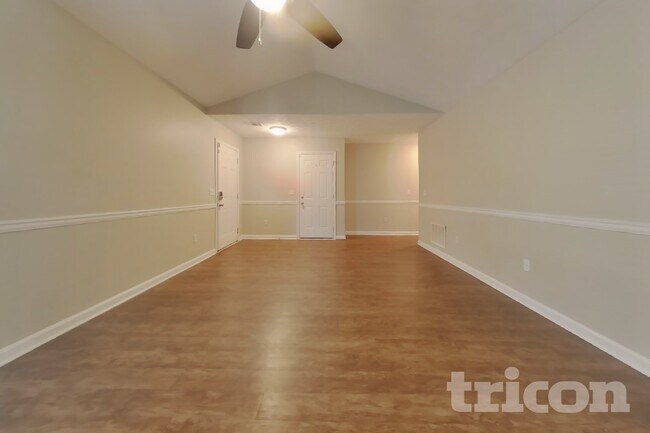 Foto del edificio - 1858 Hickory Creek Ct NW