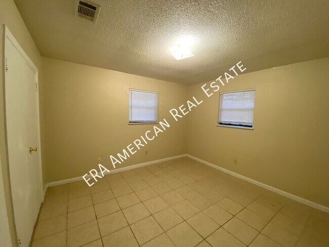 Foto del edificio - 1022 N 20th St
