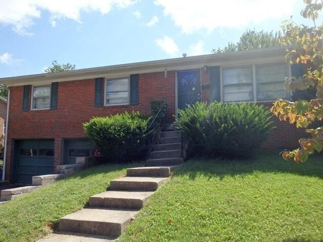 Primary Photo - 2350 Heather Way