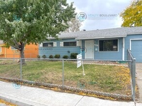 Building Photo - 2775 Coppa Way