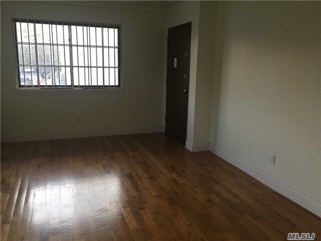 Foto del edificio - 1038 Leland Ave