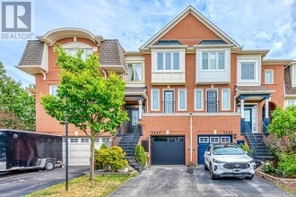 Building Photo - 2237 Prescott Pl