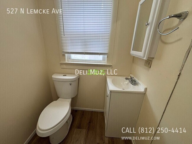 Foto del edificio - 527 N Lemcke Ave