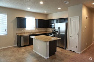 Building Photo - 5913 Colfax Pl NE