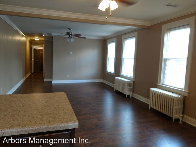Building Photo - 5200 Brightwood Rd