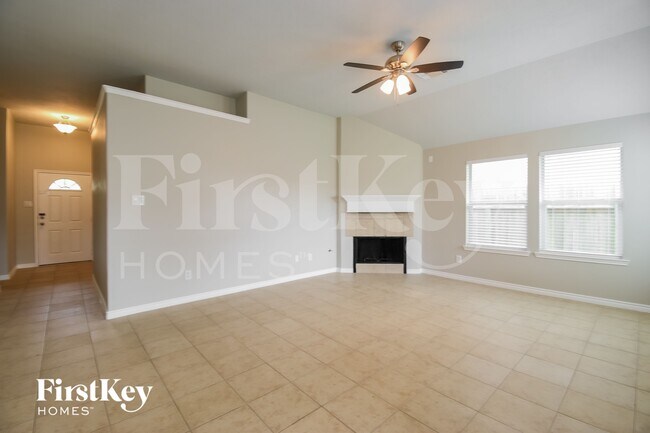 Foto del edificio - 4814 Emerald Bay Cir