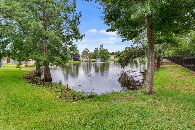 Foto del edificio - 39 Windtree Ln