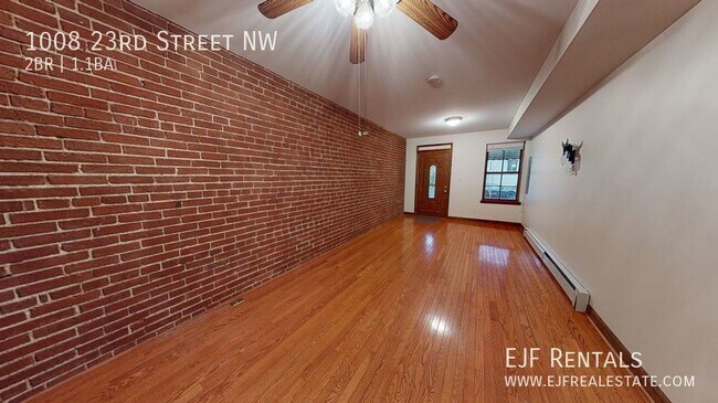 Foto del edificio - 1008 23rd St NW