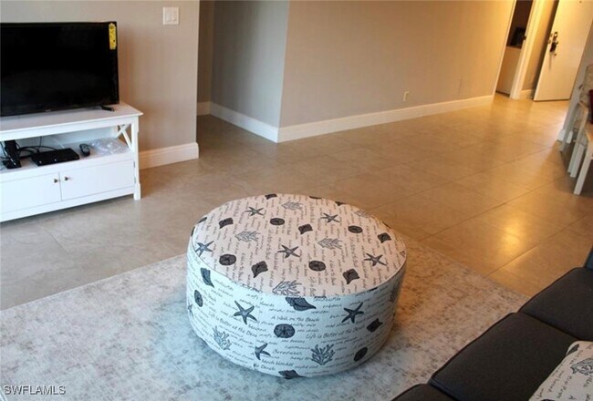 Foto del edificio - 1085 Forest Lakes Dr