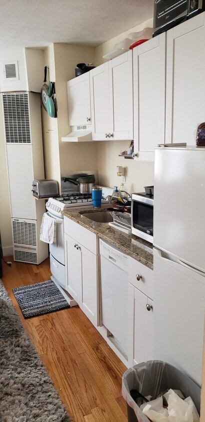 Foto principal - 155 Endicott St