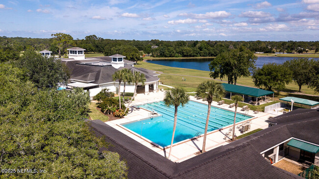 Building Photo - 7987 Hollyridge Rd