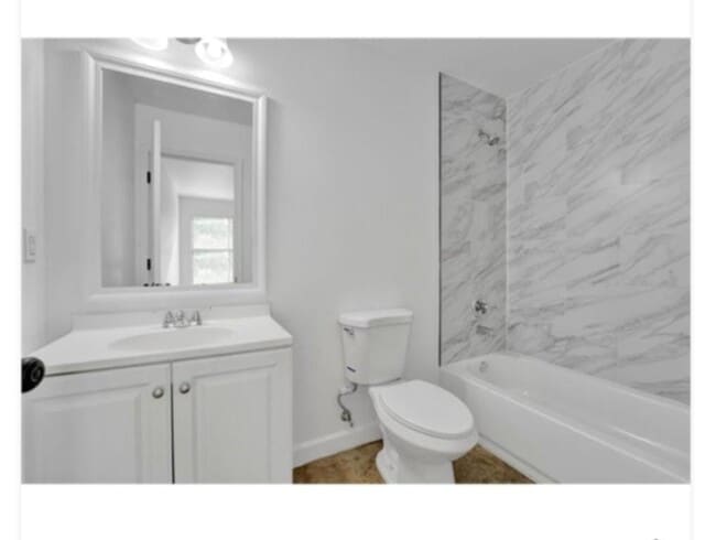 Foto del edificio - 1367 Chadwick Cir