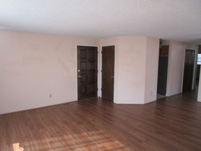 Foto del edificio - 3 Bedroom, 2 Bathroom Home near Middle Sch...