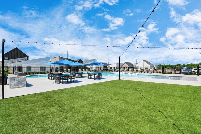 Foto del edificio - 23823 Cumberland Ridge Dr