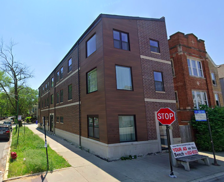 Foto principal - 3701 W Diversey Ave