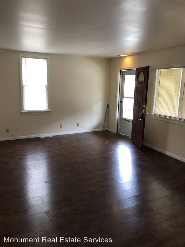 Foto del edificio - 5 br, 2 bath House - 6606 Clark Ave