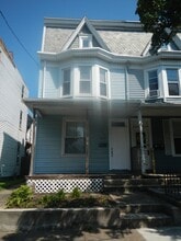 Building Photo - 3885 N 6th St