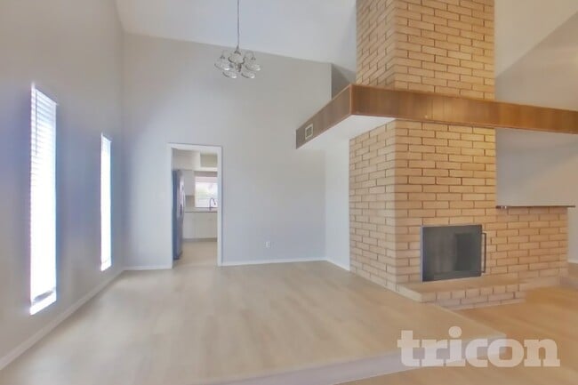 Foto del edificio - 3629 W Kelton Ln