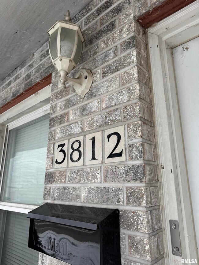 Foto del edificio - 3812 Mississippi Ave