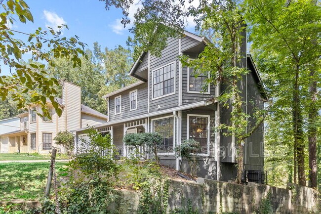 Building Photo - 1035 Mainstreet Lake Dr