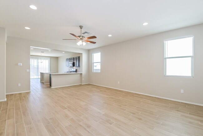 Building Photo - 13892 E Silver Pne Trl
