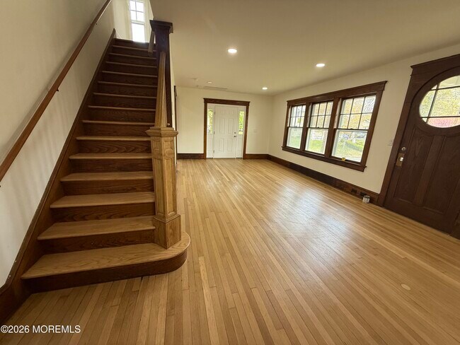 Foto del edificio - 342 Wells Ave