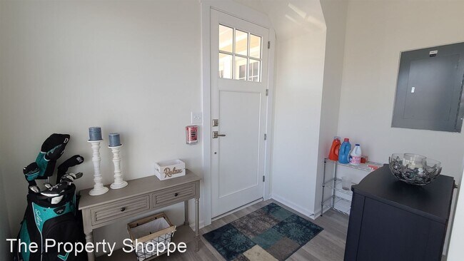 Building Photo - 2 br, 2 bath House - 9650 Shore Drive, Uni...