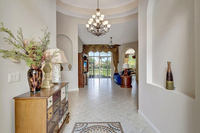 Building Photo - 9315 Via Classico W