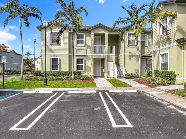 Foto del edificio - 2935 SE 1st Dr