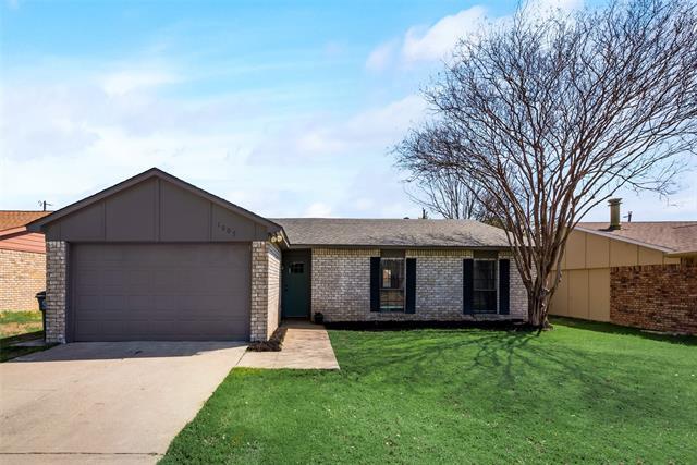 Primary Photo - 1005 Bell Dr