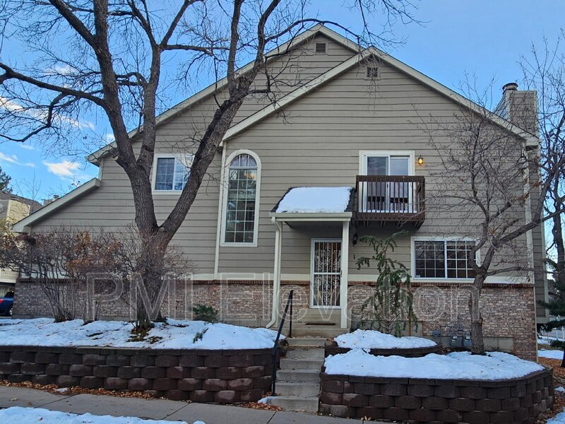 Primary Photo - 1470 S Quebec Way