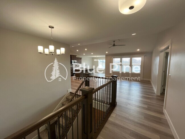 Foto del edificio - 185 Galena Smt Dr