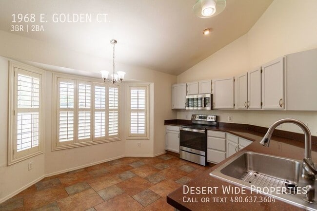 Building Photo - Country Style 3 Bedroom 2 Bath Home in Cul...