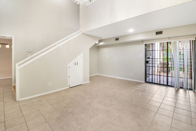 Foto del edificio - 3113 S Casa Linda St