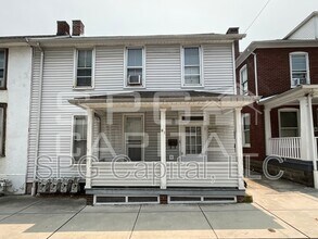 Building Photo - 61 E Middle St