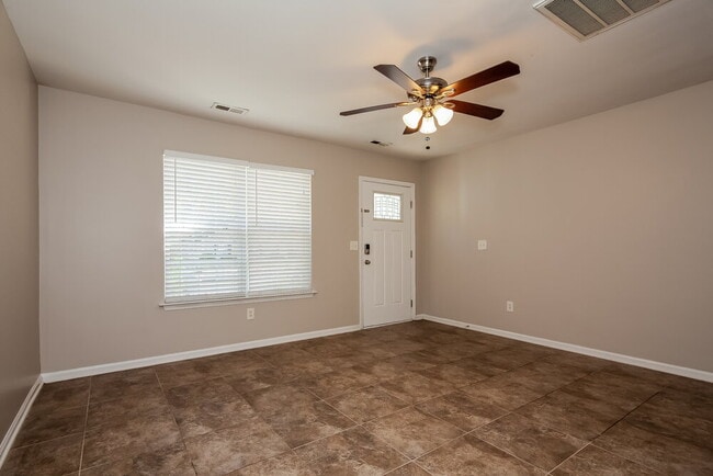 Building Photo - 2618 Marmac Rd