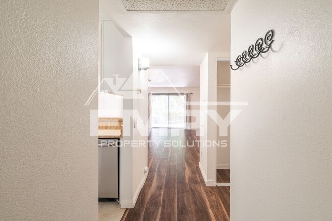 Building Photo - 126 Orange Blossom