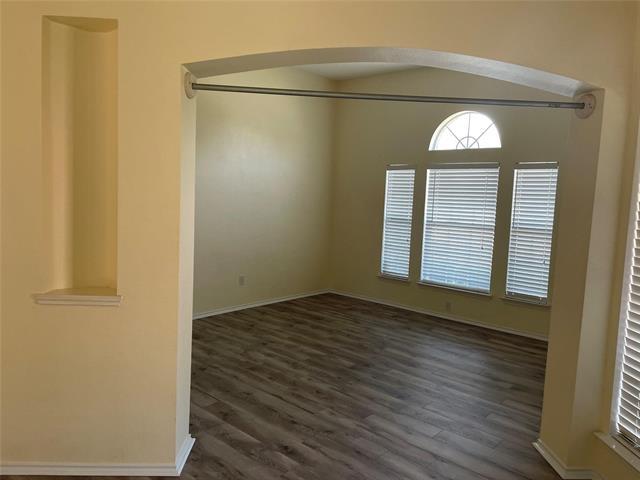 Building Photo - 1612 Cedar Elm Dr