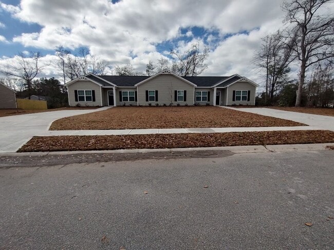 Building Photo - March into Spring Move-In Special!