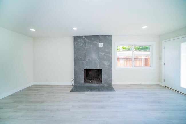 Foto del edificio - 1145 Westminster Ave