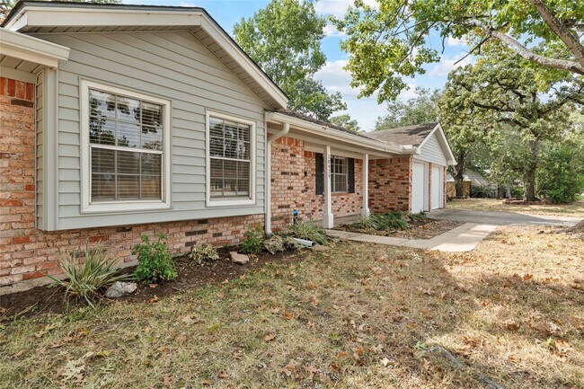 Foto del edificio - 10429 Moorberry Ln