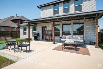 Building Photo - 1202 Alderwood Dr