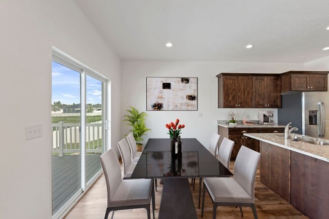 Building Photo - Upscale Smithfield Home for Rent with Resort Style Amenities!