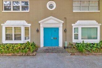 Building Photo - 11604 Arboles Dr