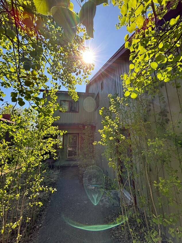 Primary Photo - 3 bedroom / 2.5 bath / 2 car garage