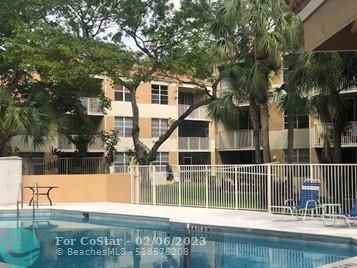 Foto del edificio - 8204 NW 24th St