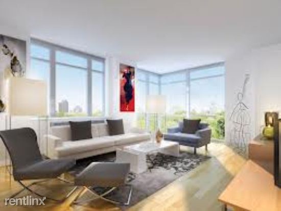Building Photo - 227 W 60th St